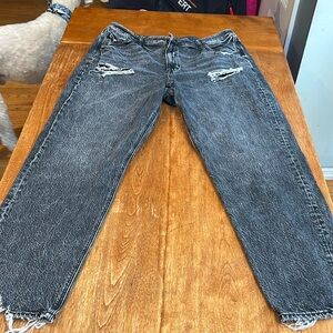 American Eagle Highest rise Mom Jeans